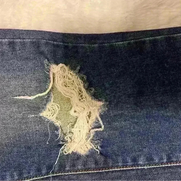 Size 25 Paige jeans in wonderful condition. - Picture 3 of 12